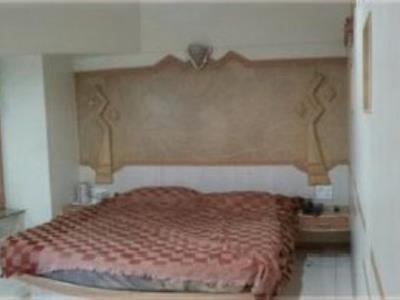 Om Sai Palace Hotel Пюн Екстериор снимка